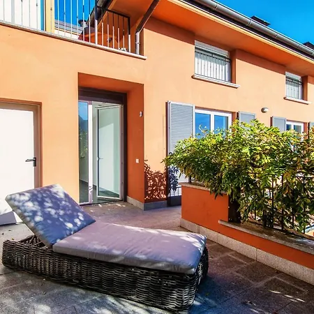 Rosso Sunset - By Myhomeincomo * Colonno