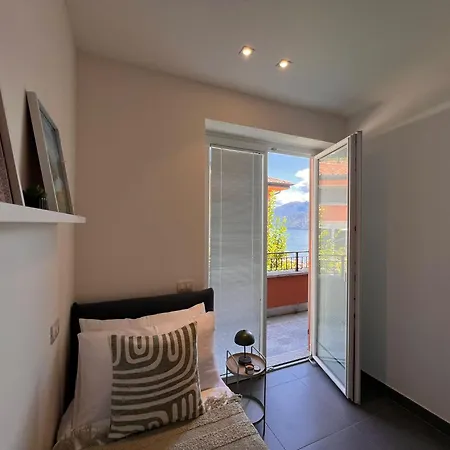 Rosso Sunset - By Myhomeincomo