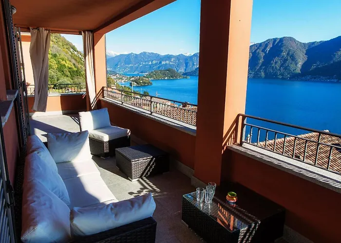 Rosso Sunset - By Myhomeincomo Lägenhet