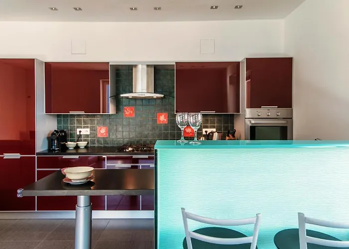 Rosso Sunset - By Myhomeincomo Апартаменты *