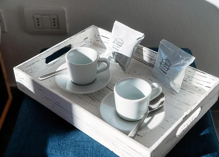 Rosso Sunset - By Myhomeincomo * Colonno