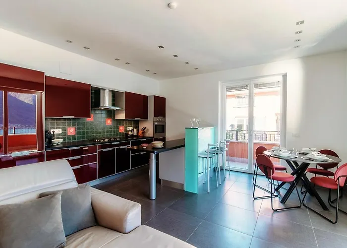 Rosso Sunset - By Myhomeincomo Colonno