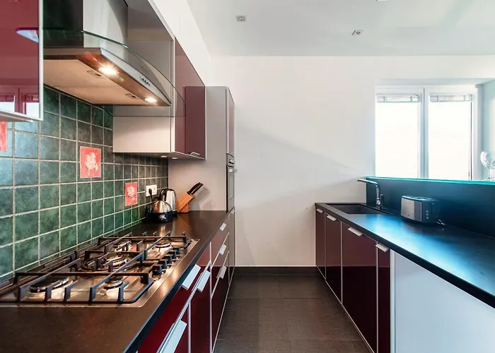 Lägenhet Rosso Sunset - By Myhomeincomo Colonno