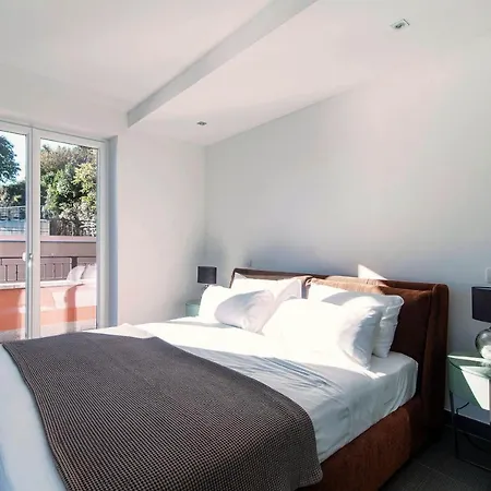 Rosso Sunset - By Myhomeincomo Apartman *