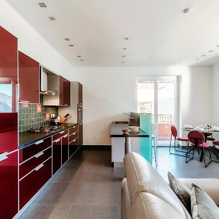 Rosso Sunset - By Myhomeincomo Colonno