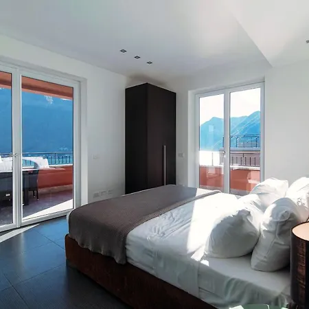 Rosso Sunset - By Myhomeincomo Apartman Colonno